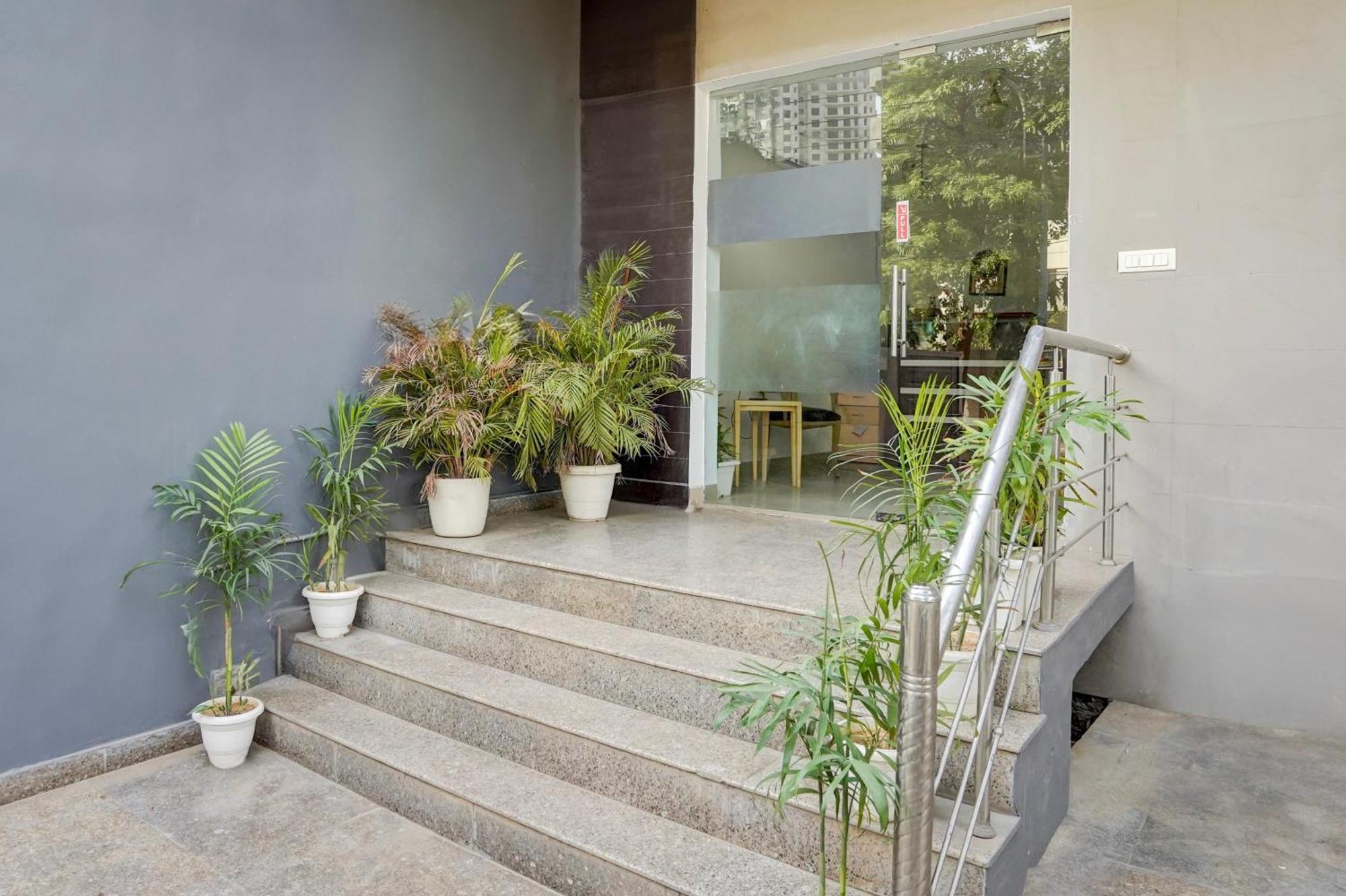 Super Townhouse Sector 53 Golf Course Road Διαμέρισμα Γκουργκάον Εξωτερικό φωτογραφία