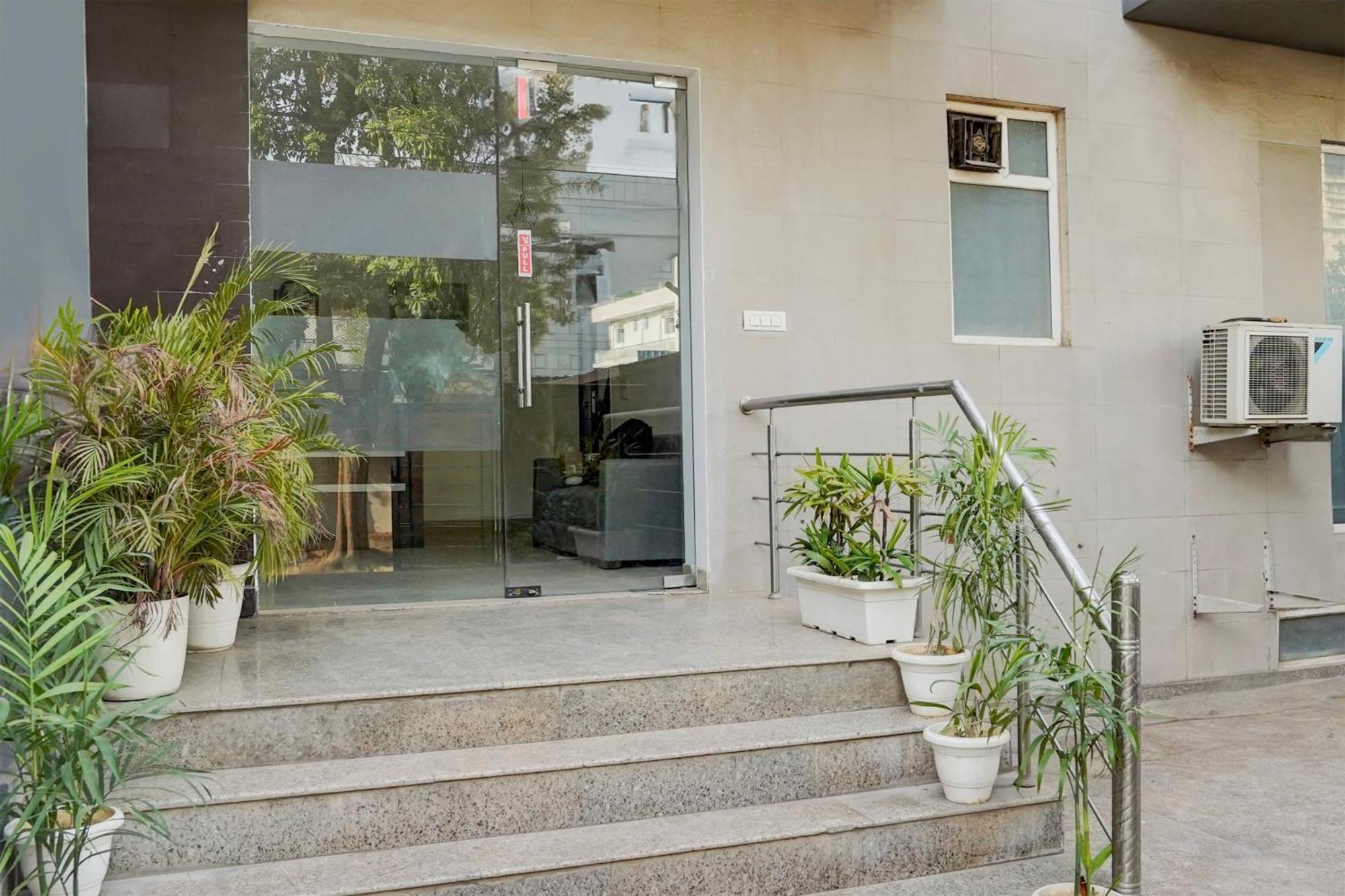 Super Townhouse Sector 53 Golf Course Road Διαμέρισμα Γκουργκάον Εξωτερικό φωτογραφία